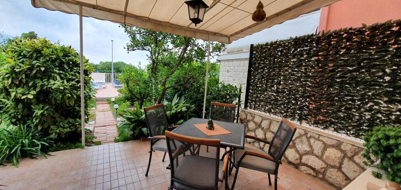 Apartments Green Harmony Mlini Exterior photo