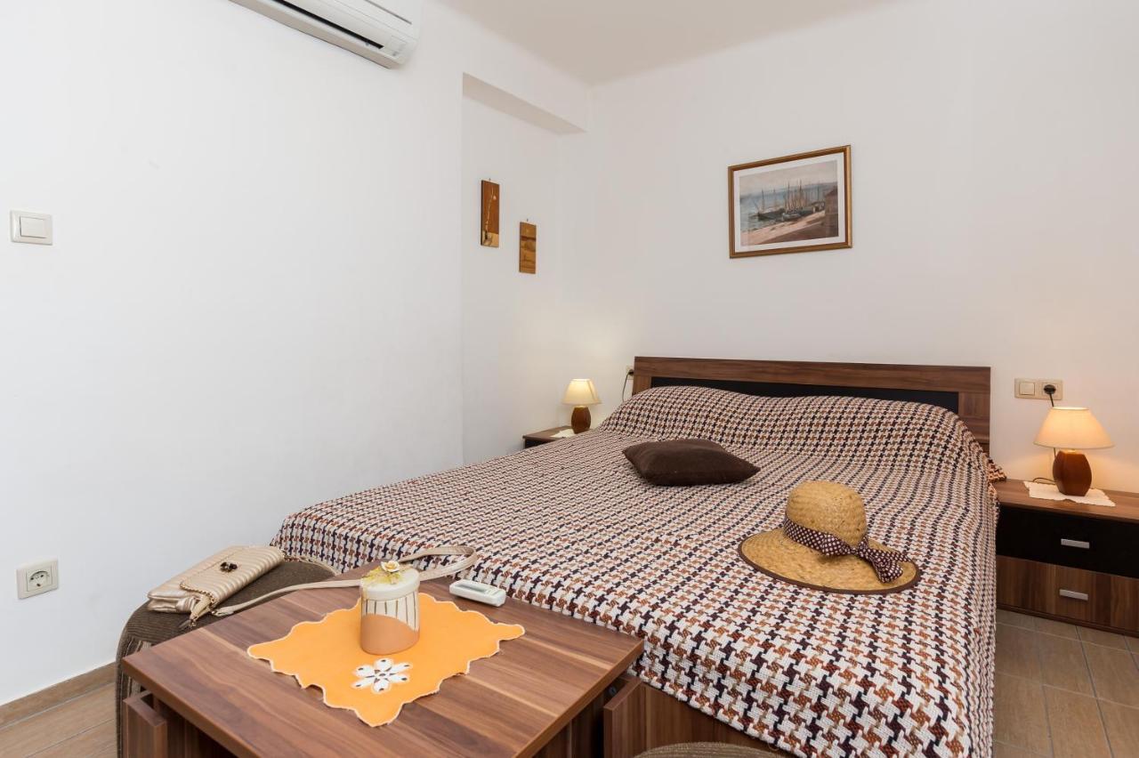 Apartments Green Harmony Mlini Exterior photo