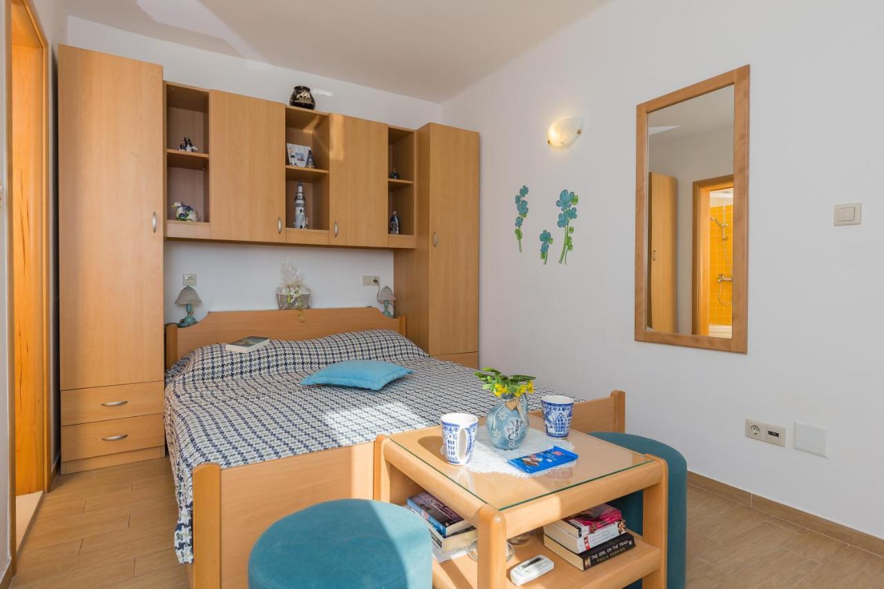 Apartments Green Harmony Mlini Exterior photo